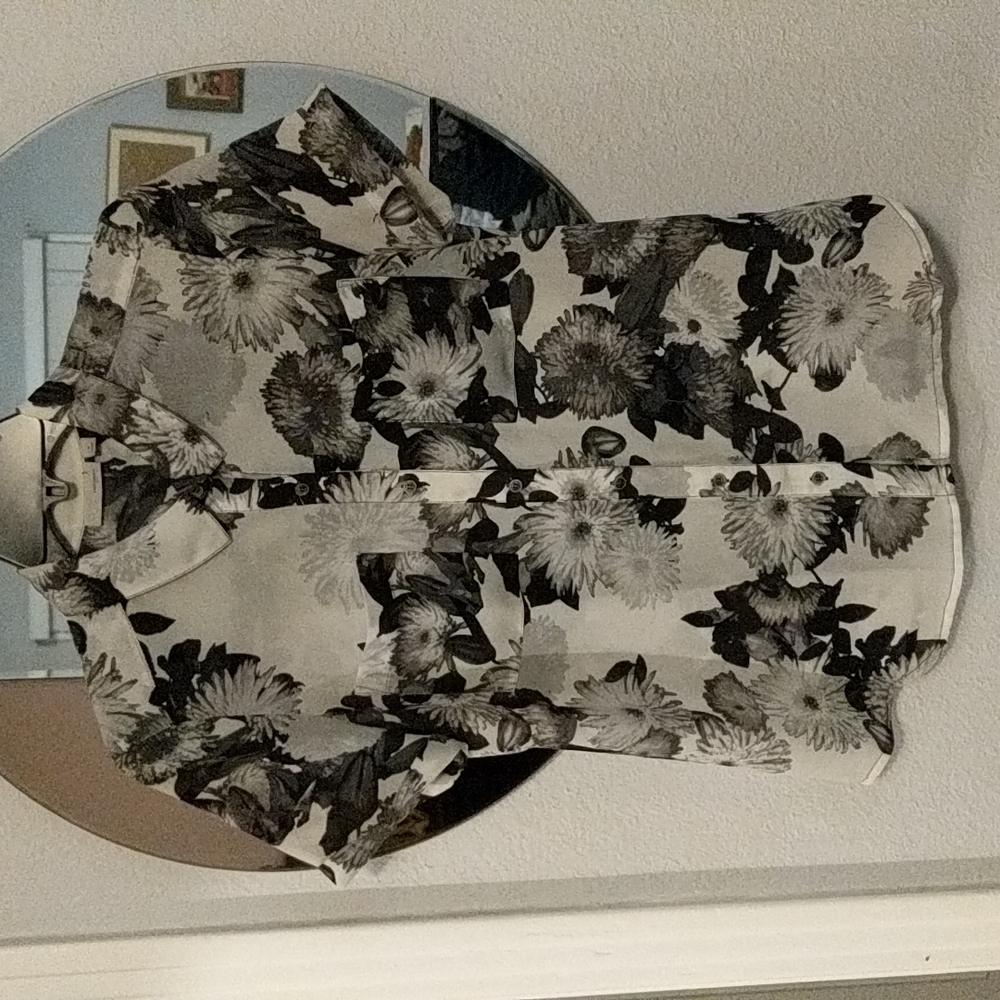 Halogen Button down